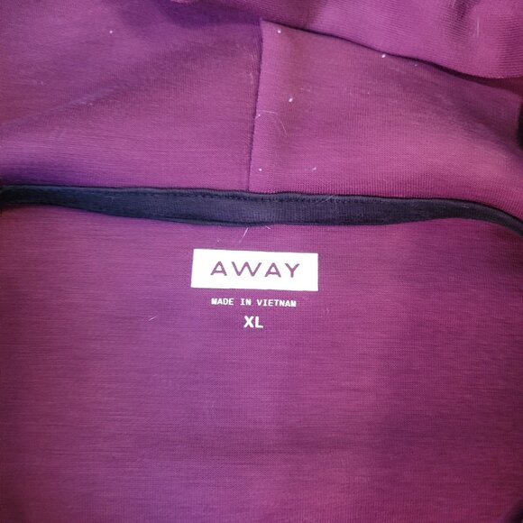 AWAY Travel Burgundy Red Zipper Pocket Recycled Polyester Zip-Up Hoodie sz XL - Picture 5 of 7